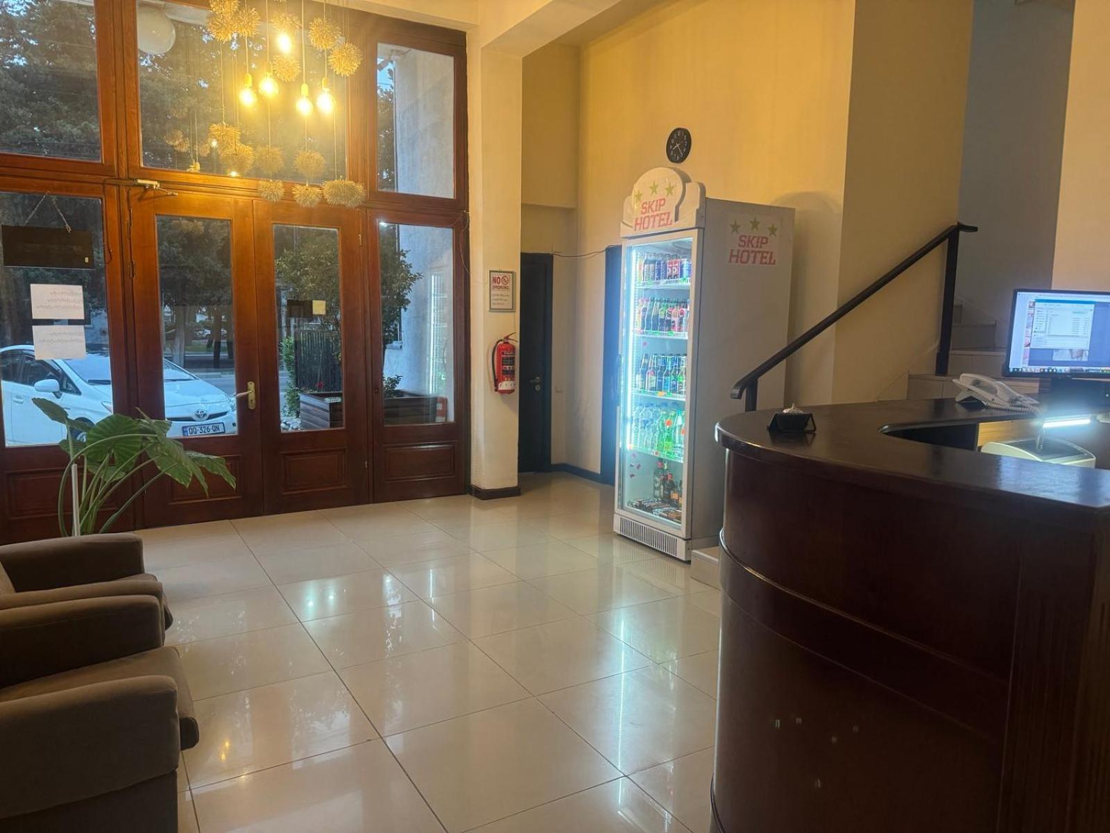 Hotel Skib Tbilisi Eksteriør billede