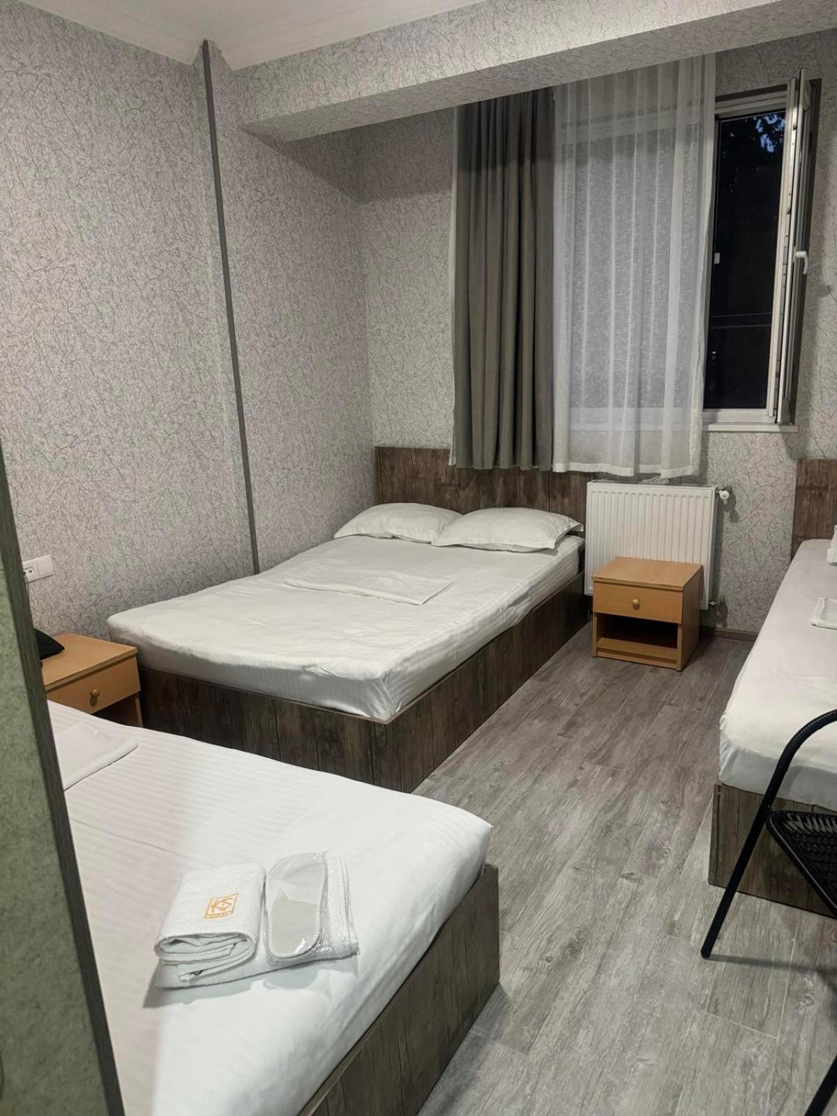 Hotel Skib Tbilisi Eksteriør billede