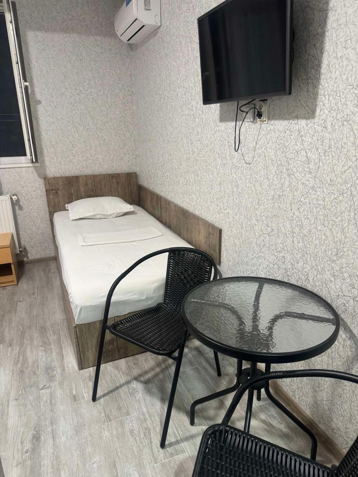 Hotel Skib Tbilisi Eksteriør billede