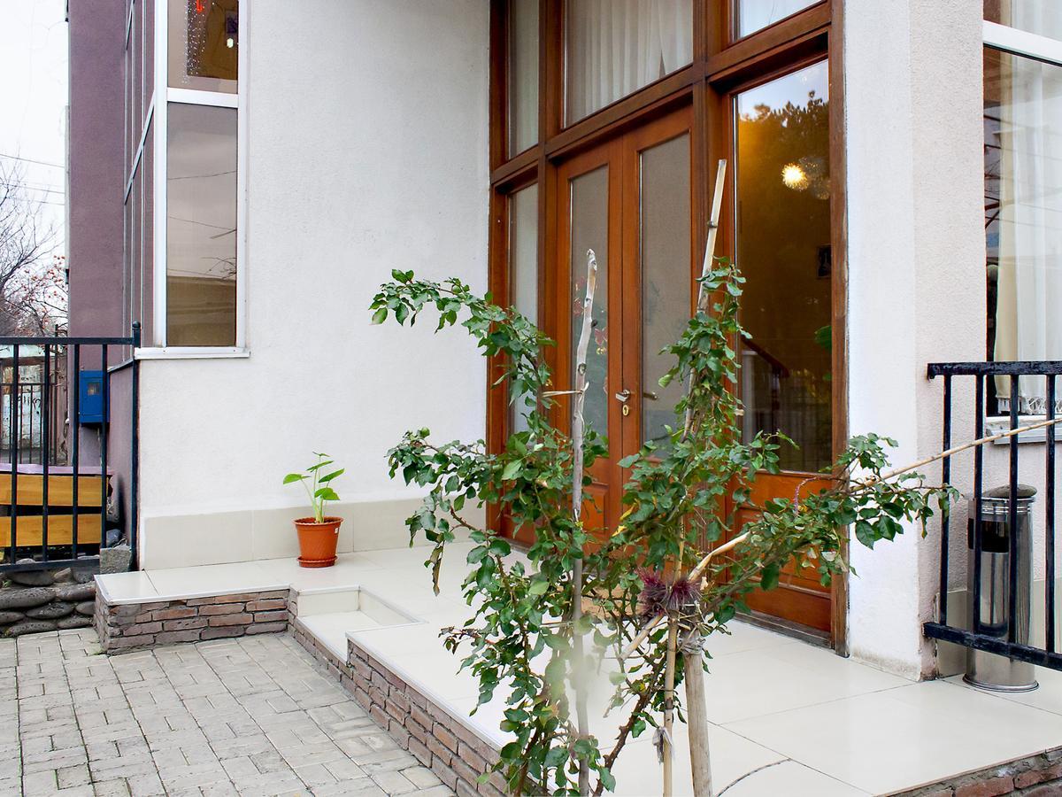 Hotel Skib Tbilisi Eksteriør billede